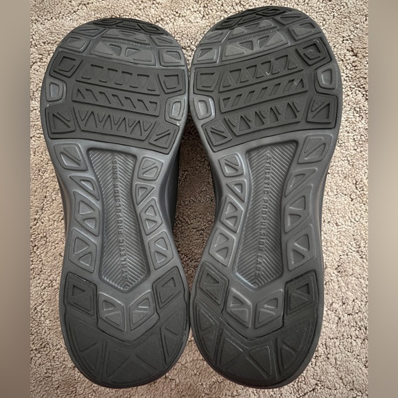 NWOT Men’s APL TechLoom Bliss Grey and Orange - Picture 4 of 9